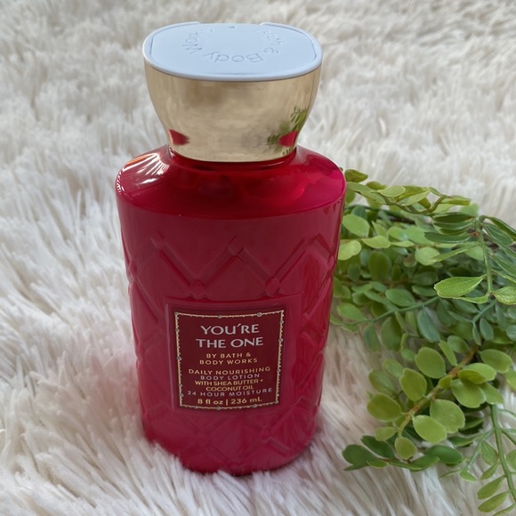 Bath & Body Works Body Lotion 💗 You’re The One - Picture 2 of 7